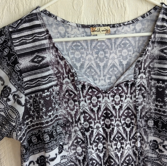 World Unity Boho Blouse Black and White Beaded Tie Front Bell Sleeve Geometric - Picture 7 of 9